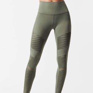 Alo Yoga High Waist Moto Legging - Jungle size S